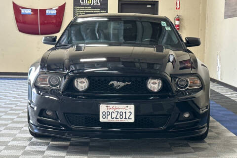 2014 Ford Mustang V6