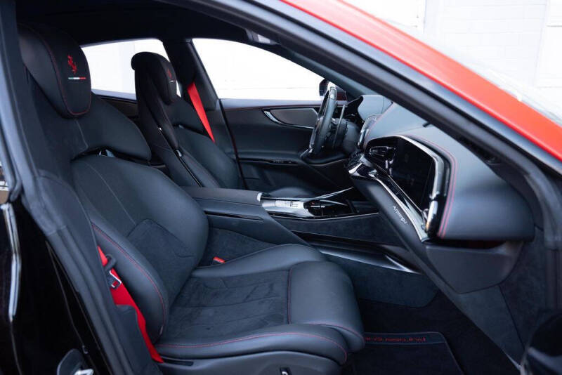 2025 Ferrari Purosangue