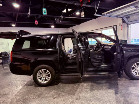 2020 Chevrolet Suburban LT