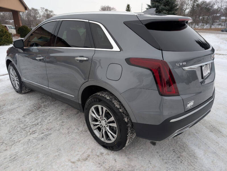 2022 Cadillac XT5 Premium Luxury