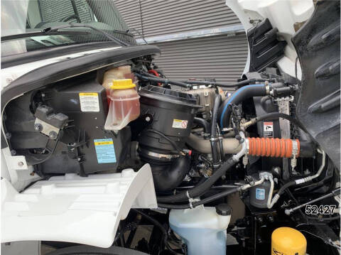2021 Freightliner M2 106