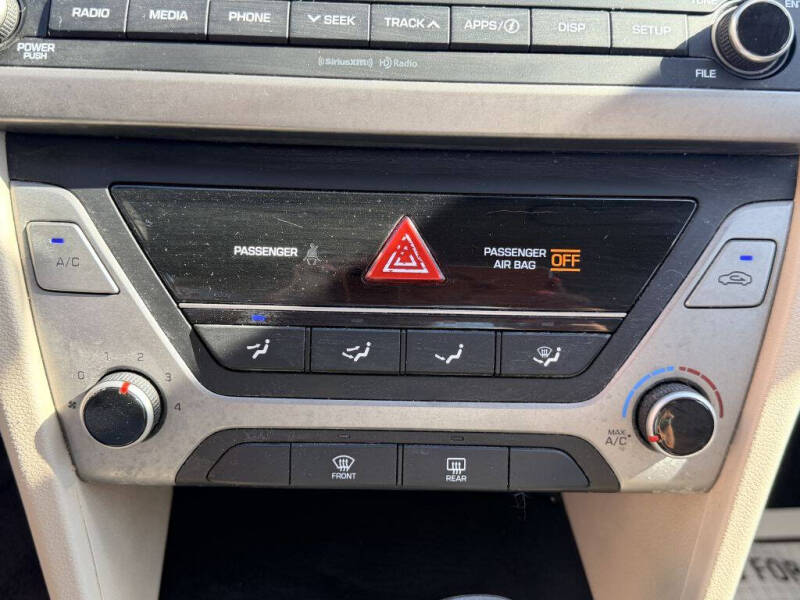 2018 Hyundai Elantra