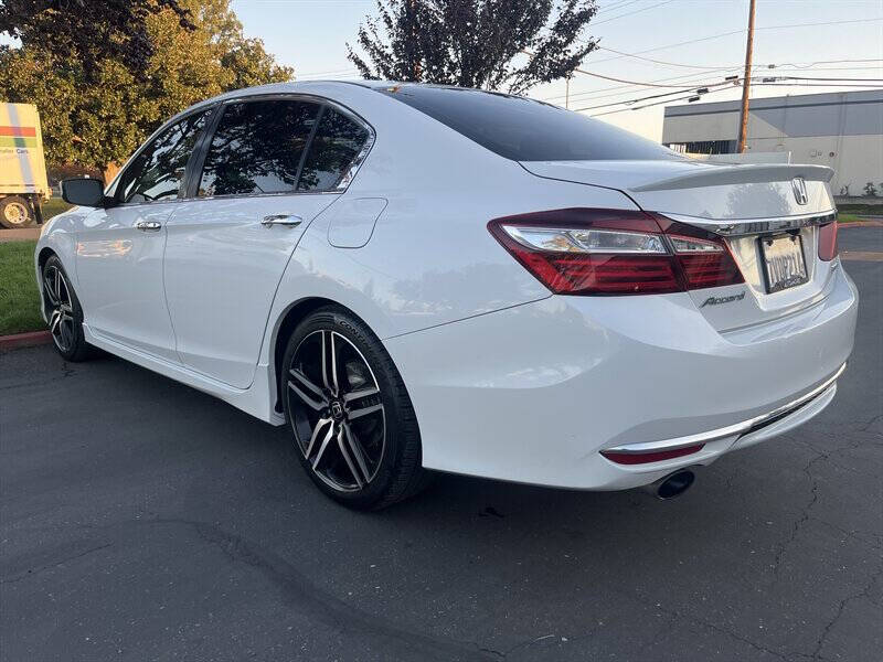 2017 Honda Accord Sport
