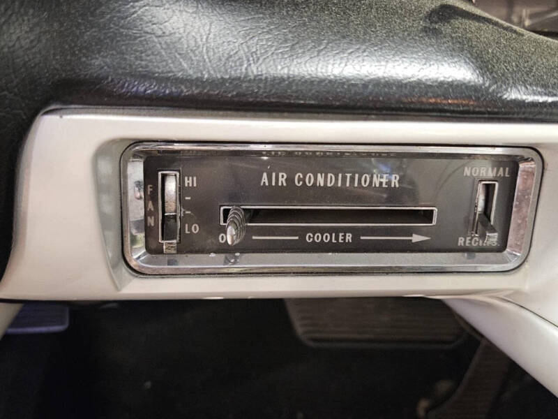 1959 Cadillac DeVille