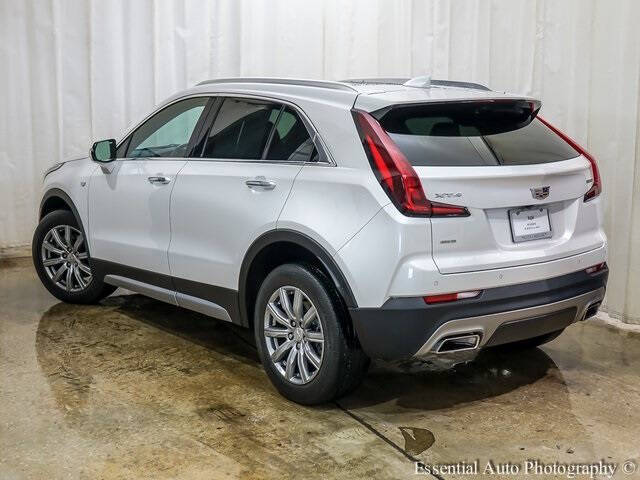 2022 Cadillac XT4 Premium Luxury
