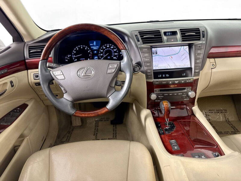 2012 Lexus LS 460