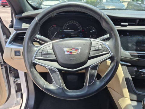 2018 Cadillac XT5