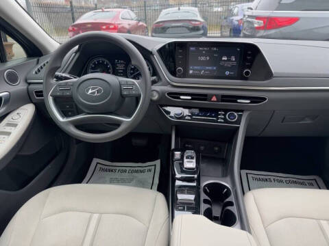 2022 Hyundai Sonata SEL