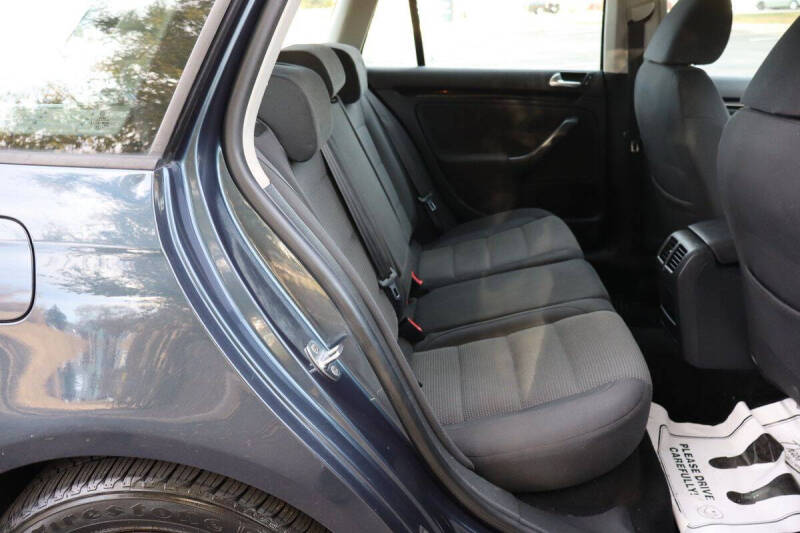 2010 Volkswagen Jetta SportWagen S PZEV