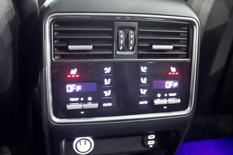 2022 Porsche Cayenne