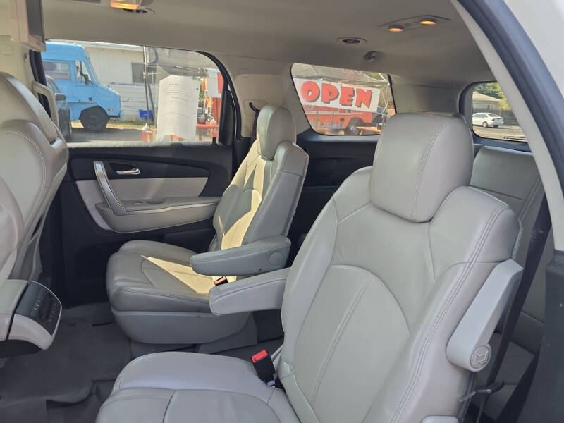 2010 GMC Acadia SLT-1