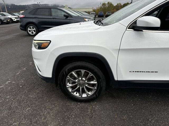 2019 Jeep Cherokee for sale at Mid-State Pre-Owned in Beckley, WV