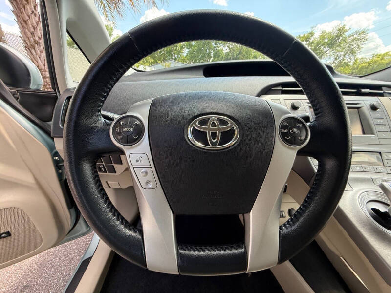 2013 Toyota Prius Four