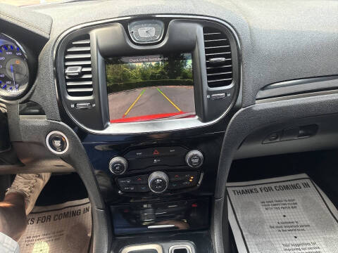 2016 Chrysler 300 S
