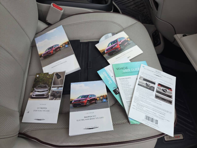 2017 Chrysler Pacifica Limited