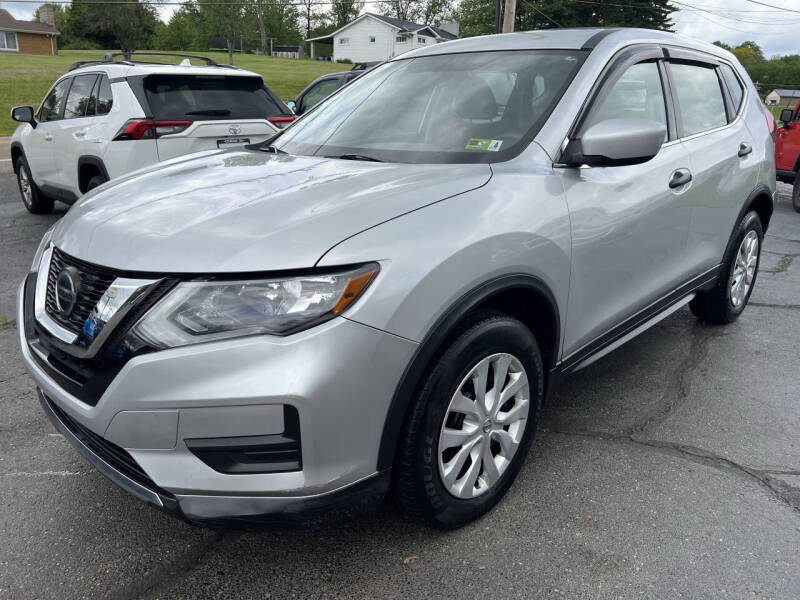 Used 2018 Nissan Rogue S with VIN KNMAT2MV9JP503922 for sale in Dillonvale, OH