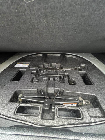 2019 Toyota Camry Hybrid