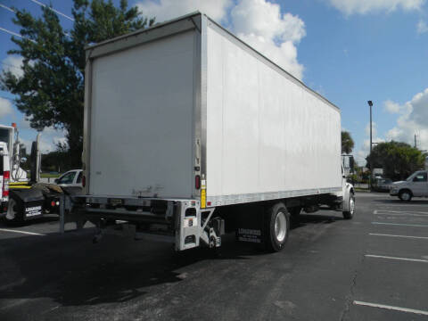 2022 Freightliner M2 106