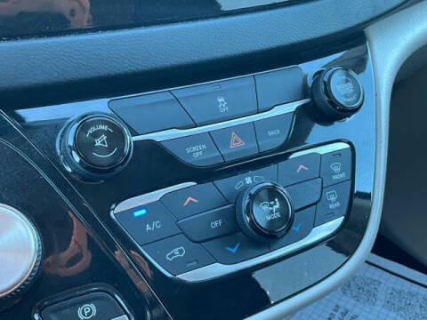 2017 Chrysler Pacifica LX