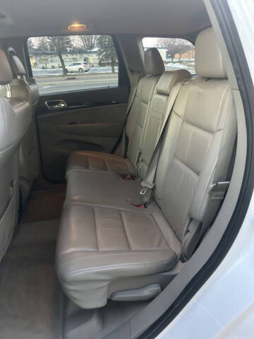 2013 Jeep Grand Cherokee Laredo