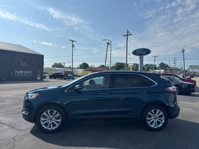 2020 Ford Edge Titanium