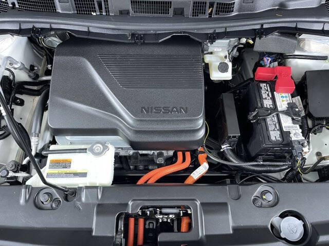 2025 Nissan LEAF S