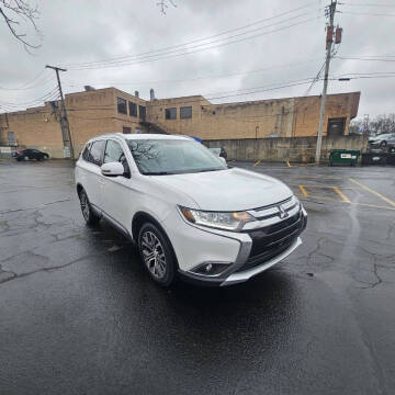 2017 Mitsubishi Outlander SE
