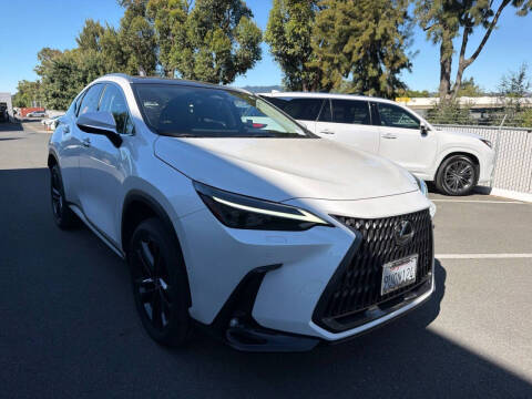 2025 Lexus NX 450h+