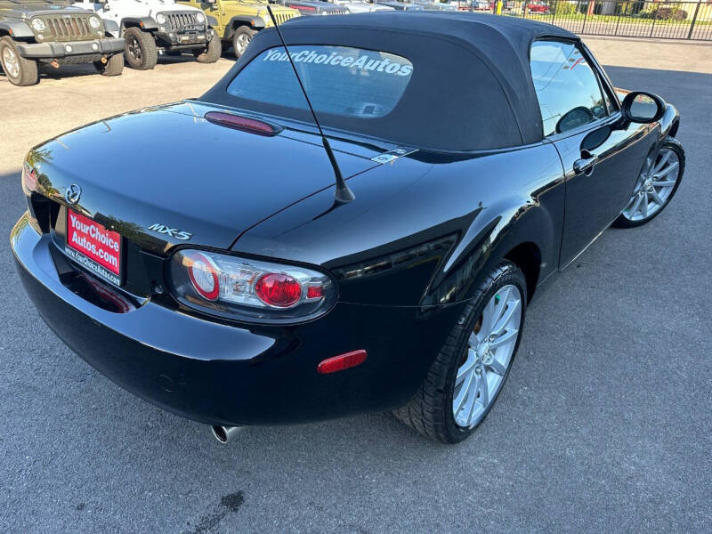 2006 Mazda MX-5 Miata Sport