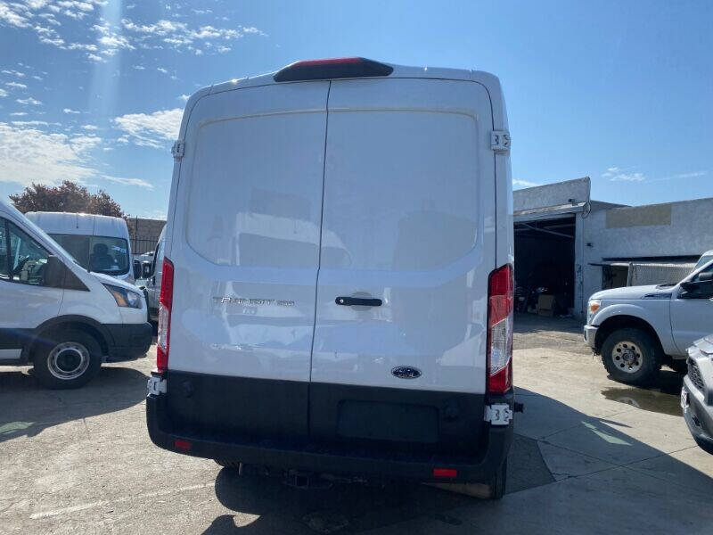 2020 Ford Transit