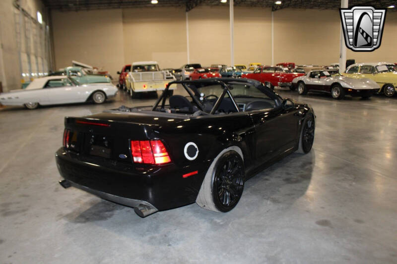 2003 Ford Mustang SVT Cobra