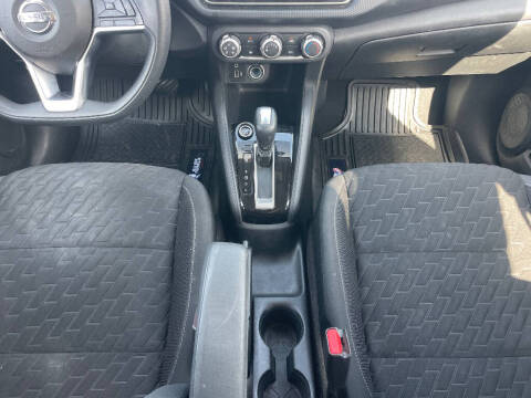 2021 Nissan Kicks S