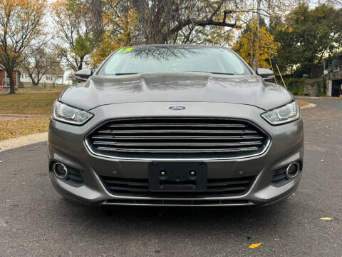 2013 Ford Fusion SE