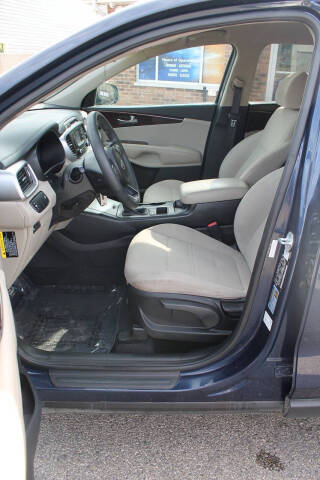 2018 Kia Sorento LX V6