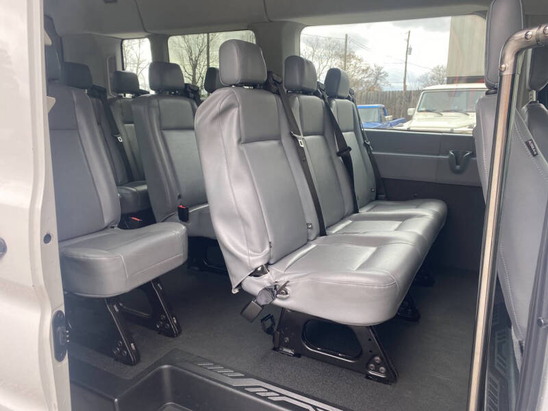 2017 Ford Transit 350 XLT