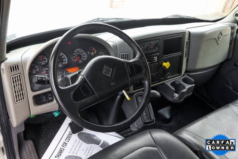 2019 International DuraStar 4300