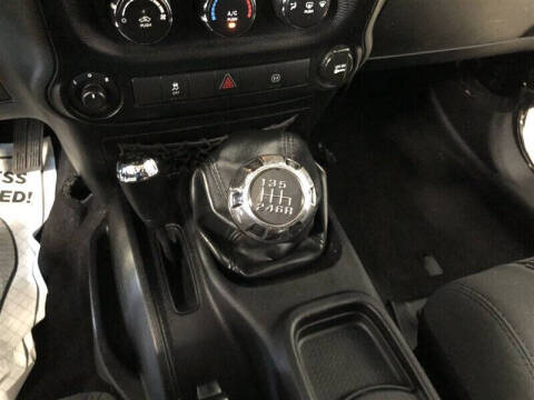 2011 Jeep Wrangler Unlimited Sahara