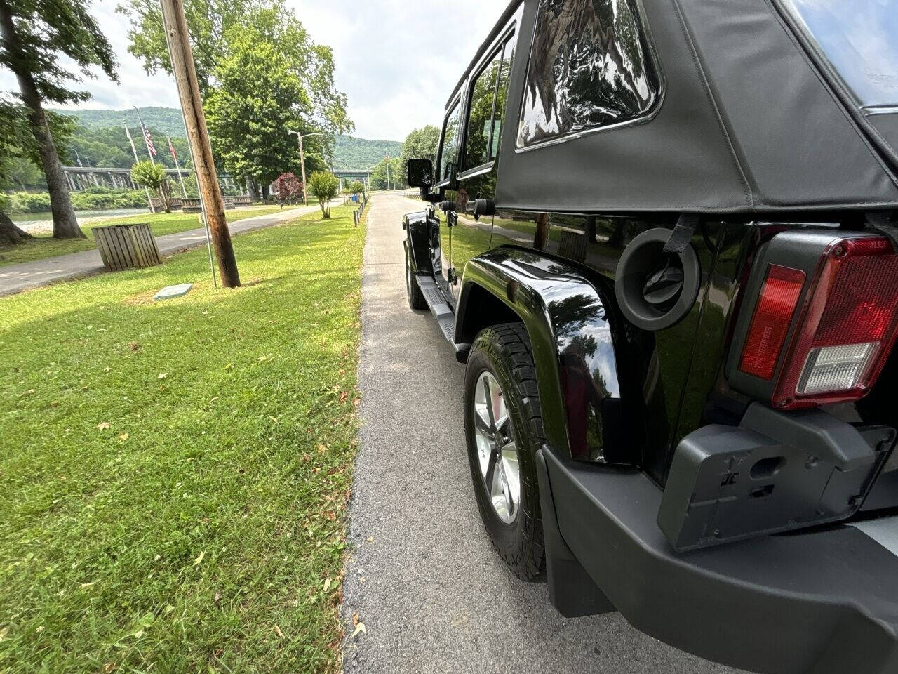 2015 Jeep Wrangler Unlimited for sale at Big Mike S Motors LLC in Harriman, TN