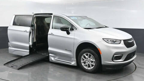 2024 Chrysler Pacifica for sale at A&J Mobility in Valders WI