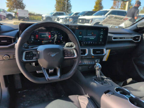 2025 Ford Mustang EcoBoost Premium