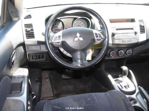 2012 Mitsubishi Outlander ES