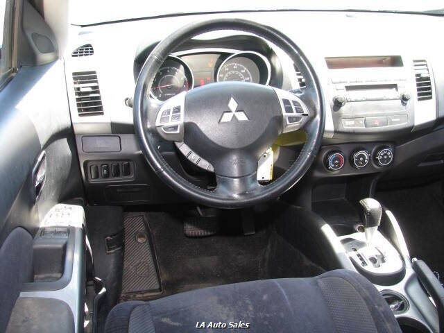 2012 Mitsubishi Outlander ES