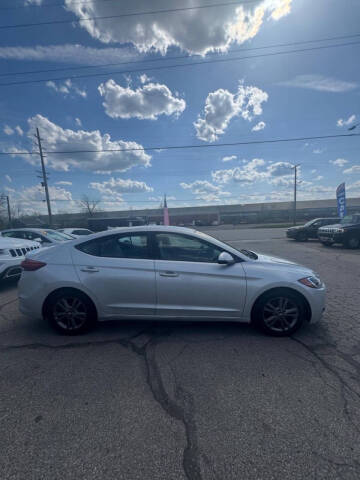 2018 Hyundai Elantra