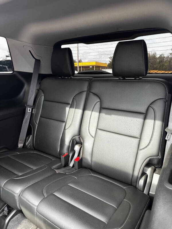 2021 GMC Acadia SLT
