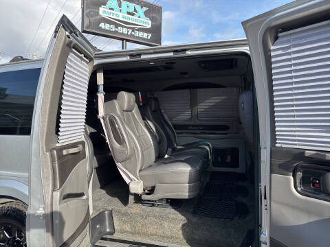 2017 GMC Savana 2500