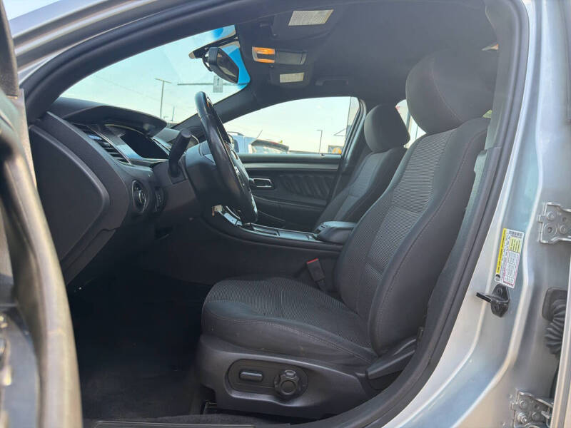 2013 Ford Taurus SEL