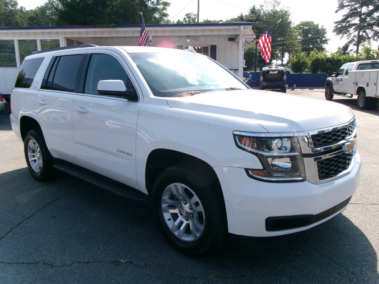 White 2017 Chevrolet Tahoe LT 4x2 LT 4dr SUV 2