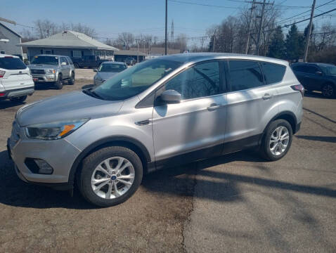 2017 Ford Escape for sale at MEDINA WHOLESALE LLC in Wadsworth OH
