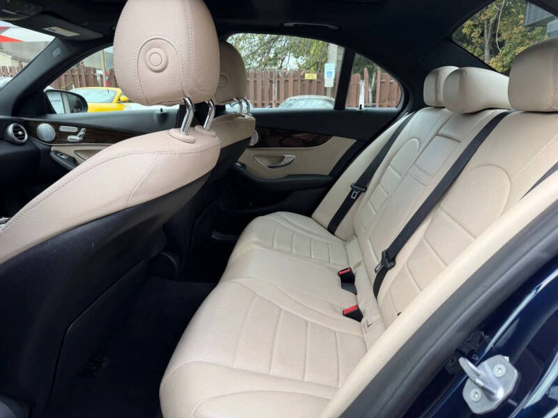 2019 Mercedes-Benz C-Class C 300