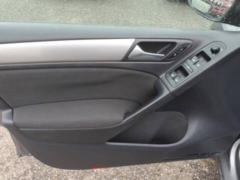 2011 Volkswagen Golf 2.5L PZEV